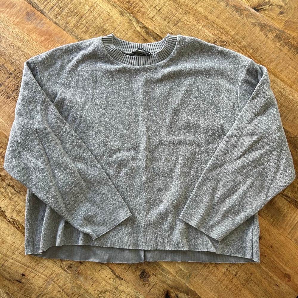 Zara Gray Textured Knit Boxy Crewneck Sweater Raw Hem Large